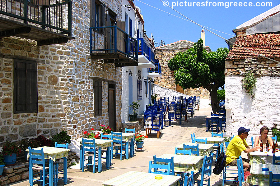 Tavernas in Chora on Alonissos