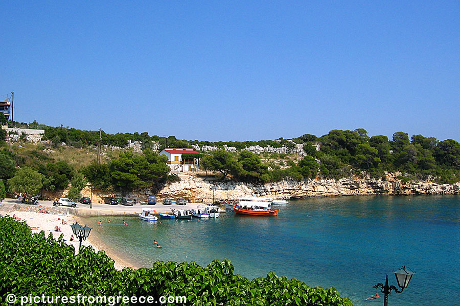 Roussoum is a small tourist resort with a beach and hotel near Patitiri in Alonissos.