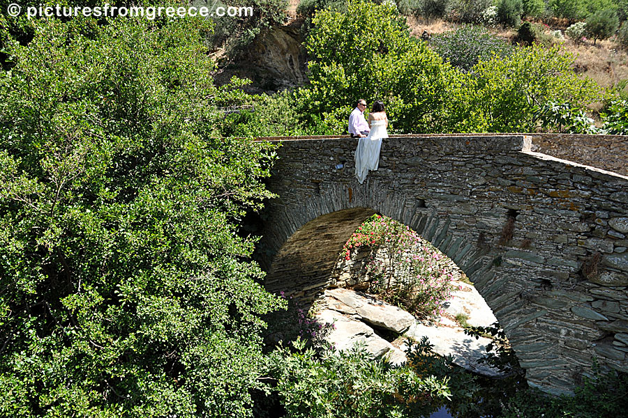 Leontos bridge in Aladinou in Andros.