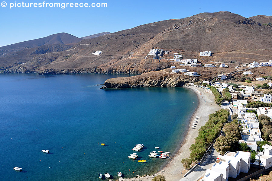 The beach of Livadia in Astypalea is at walking distance from Chora. At the beach there are several hotels, tavernas and bars.