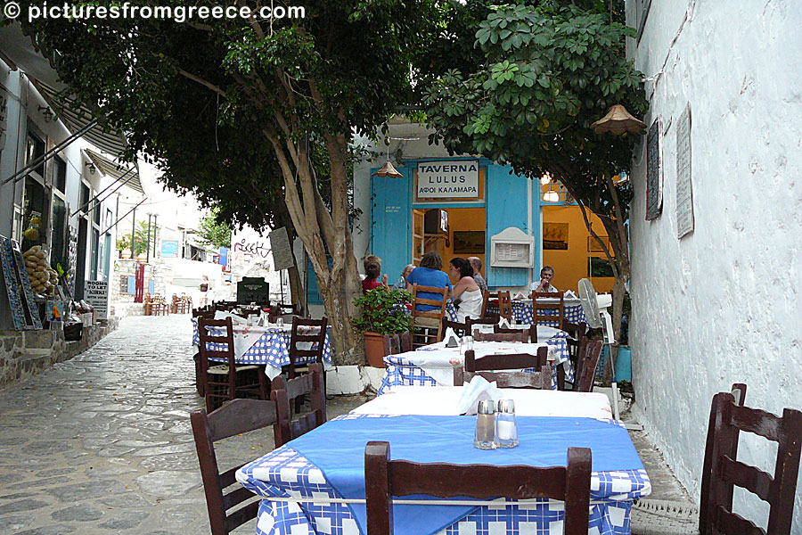 Taverna Lulus in Hydra Town.