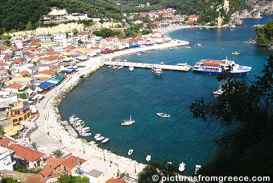 Parga port as seen from Kastro.