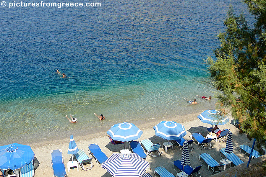Nose is a small beach popular beach thanks to the nearby village Gialos in Symi.