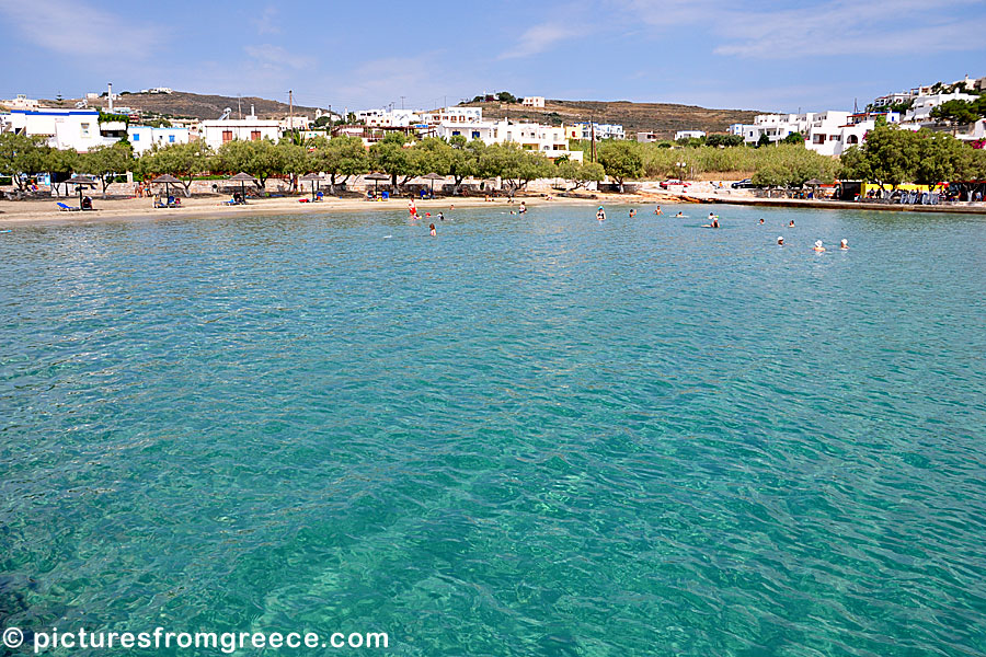 Azolimnos in Syros is the closest beach to the airport and Ermoupolis.