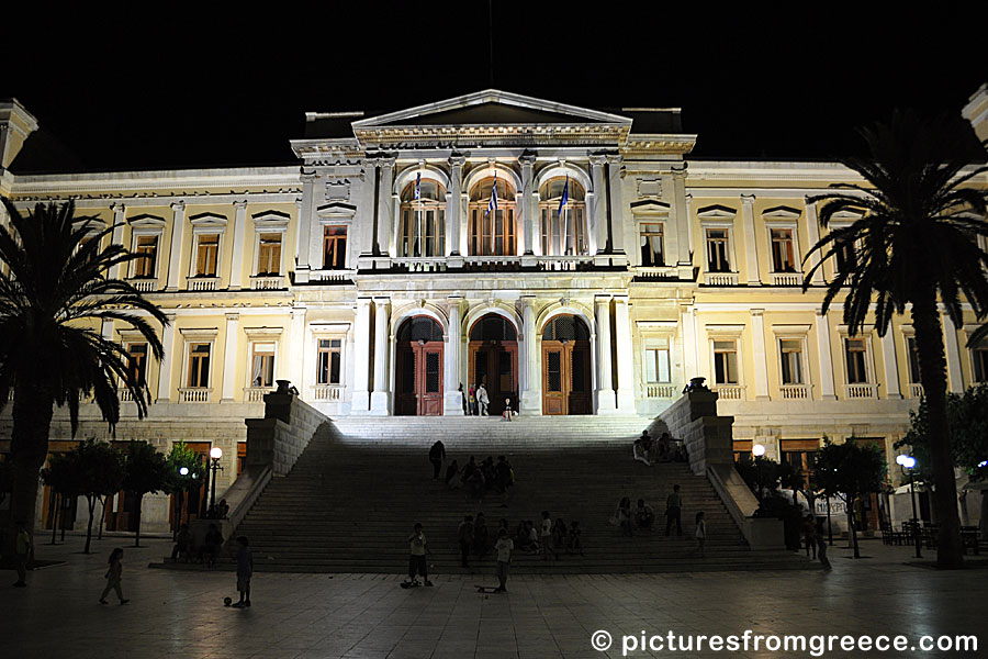 Miaouli Square in Ermoupolis. Town Hall.